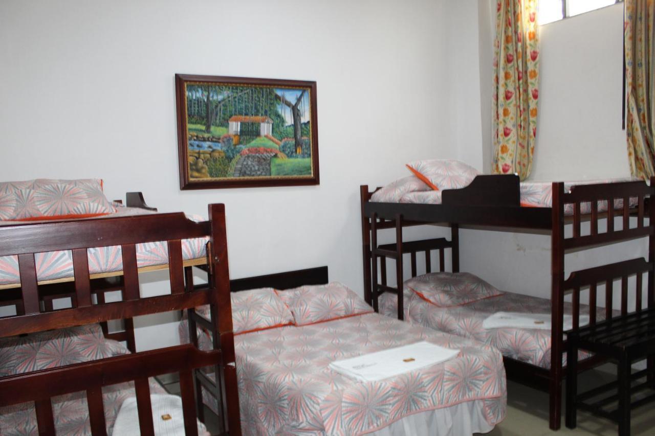 Hostal Isla Senorial San Gil Zewnętrze zdjęcie