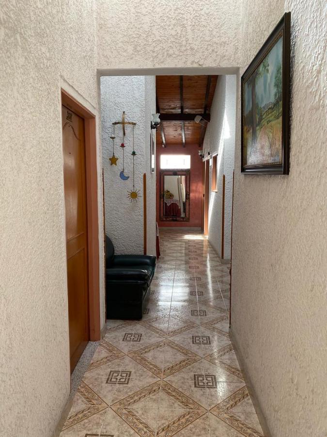 Hostal Isla Senorial San Gil Zewnętrze zdjęcie
